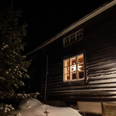 Kalix Riverside Inn, Farm Timbering 외부 사진