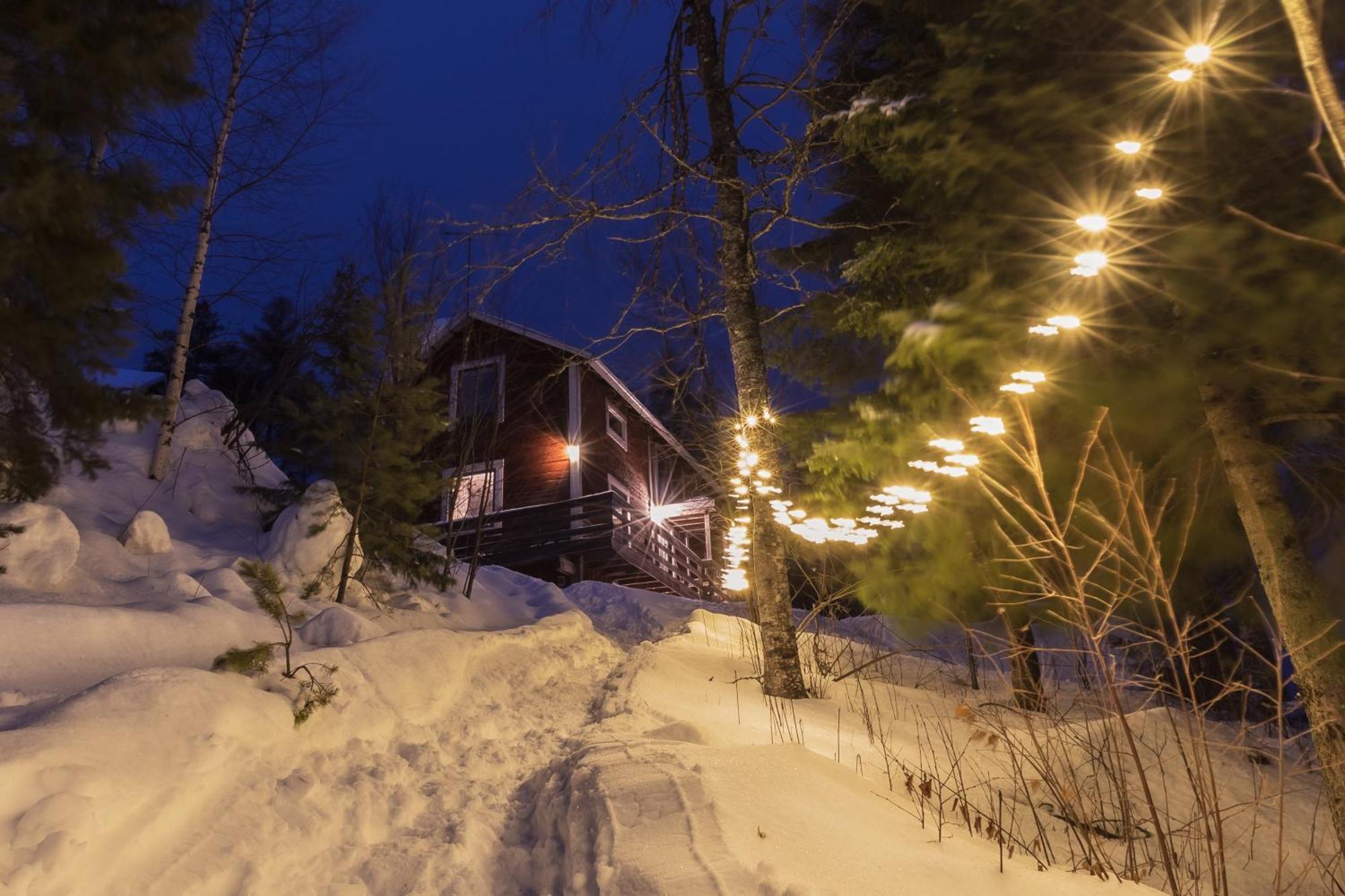Kalix Riverside Inn, Farm Timbering 외부 사진